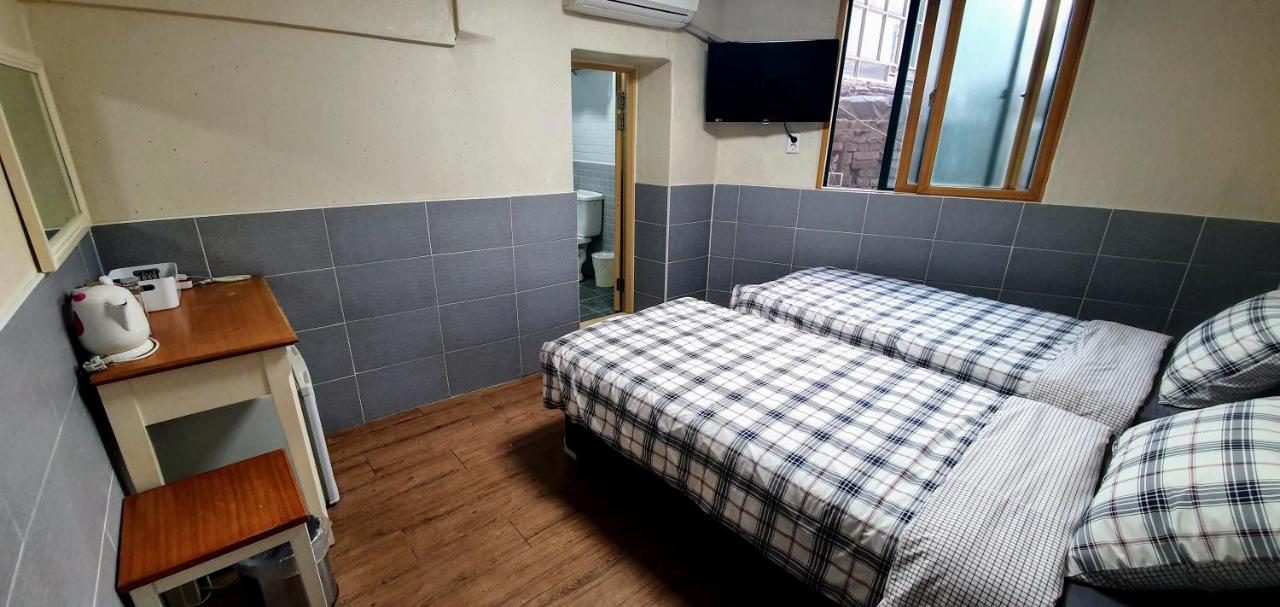 New Sun Guesthouse Myeongdong Seoul Exterior photo